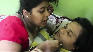 Maharashtra BBW bhabhi first time romance in masala movie