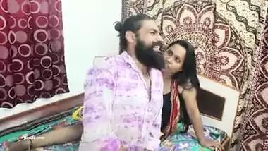 Indian desi couple fuck in doggy style