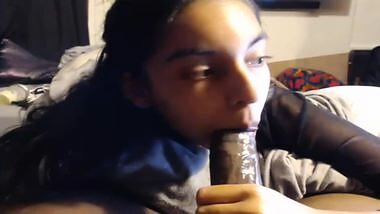 Desi paki Muslim sucking Black cock