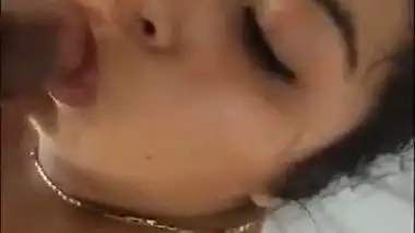 Mature Indian aunty blowjob facial