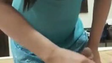 Wife gives a desi blowjob to her husband on their vacation