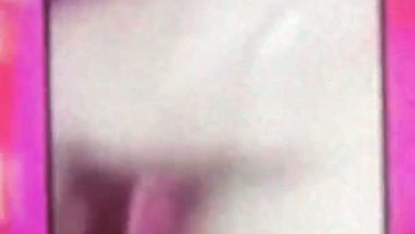 Dehati girl boobs show to lover on video call