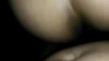 Indian Desi Bhabi takes it in ASS Venom