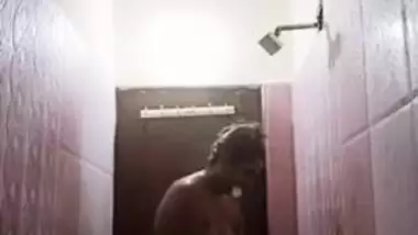 Indian girl took husband's camera to film XXX body washed in the shower