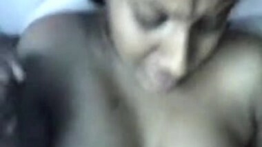 mona recording her sex and moans loudly