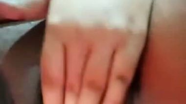Married bhabhi fingering pussy with unsatisfied sex mood