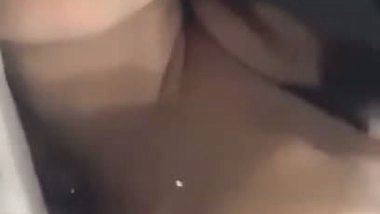 Beautiful Punjabi Girl Fucking & Moaning