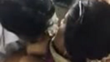 22 south indian bigboobs housewife in train hookup