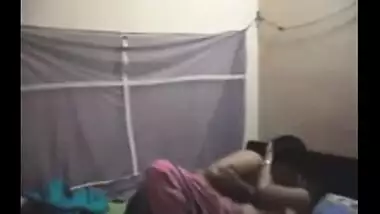 Telugu sex videos of an amateur couple enjoying a sensual sex session