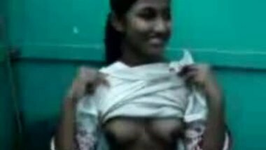 Indian girl showing boobs to uncle