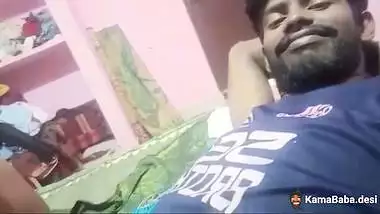 Guy’s desi xxx MMS with her stepmom sucking his dick