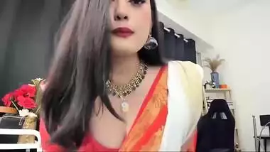 Cute Anna Sexy Live in Orange Saree