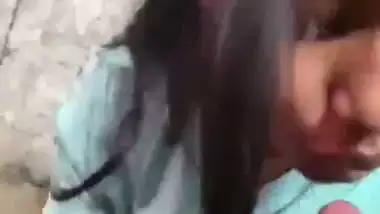 Bihari girl gives a quick desi blowjob to her stepbrother