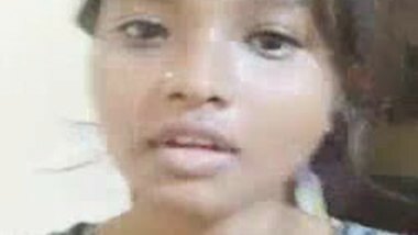 Hairy pussy college girl in Odia sex video call