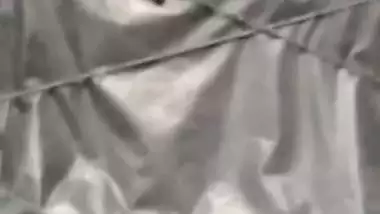 Daring NRI porn of a girl fucking outdoors on a riding truck