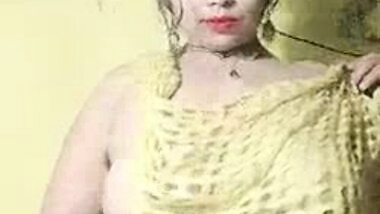 Big boobs hot bhabhi nude selfie mms
