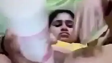 Hot Chechi Trying Hard to Cum