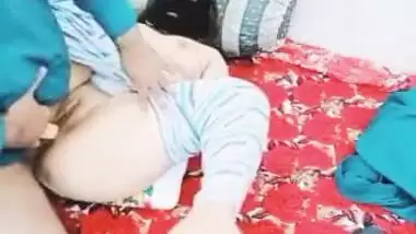 Pakistani Wife Sofa Cleaning Anal Sex With Hindi