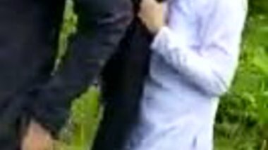 Sadiya college boy and girl hard fuck outdoor sex