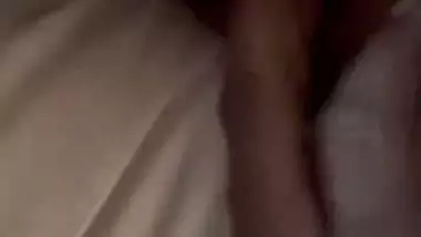 Bhabhi showing Indian pussy in hotel room