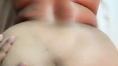 Sucking dick indian bhabi