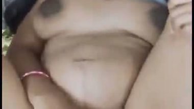 Desi sex video of a man fucking his pregnant wife’s pussy