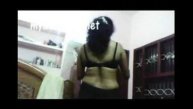 Mallu MBA student first time on cam mms