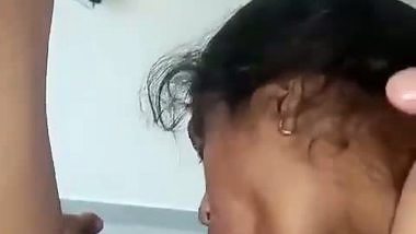 Odia nude girl gives an Indian blowjob to her lover