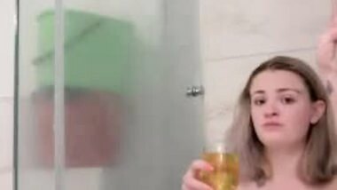 A girls gotta Pee and a girls gotta drink