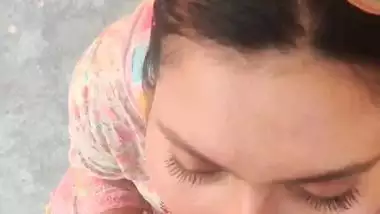 Rooftop desi blowjob by a hot wife to secretary