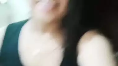 Jipsa Beegam Hot Navel and boob in black tshirt