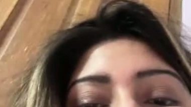 Huge boobs bhabhi Fariha viral video call sex