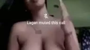 Desi MILF has nothing against XXX sex video call to become famous