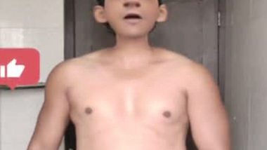 Indian Anime Guy Masterbating and Cuming Very hard