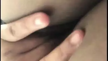 Sexy NRI Girl Fingering (Updates)