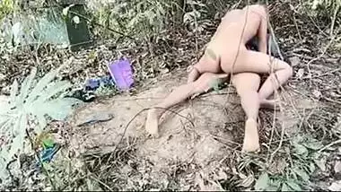 Outdoor sex video of Assamese couple caught by voyeur