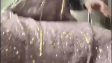 Beautiful Muslim lady lifts salwar and shows pussy