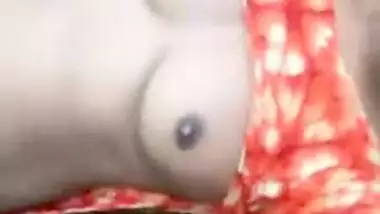 Desi village bhabi nice boobs
