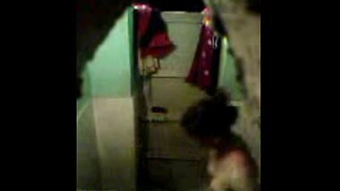 Desi village girl bathing indian porn tube