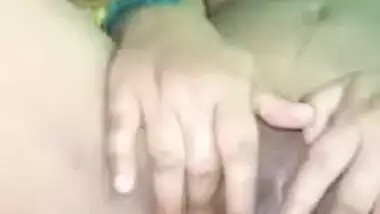Desi Married Bhabi Fucking,Pussy fingering And Dancing During 4 Clips Part 2