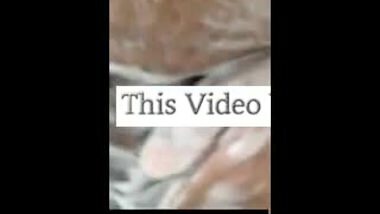 Today Exclusive- Hot Indian Wife Bating