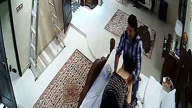 Aapa enjoys threesome sex with cousins in Pakistani porn