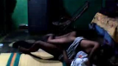 homealone guy fucks his saali in a chanceful evening
