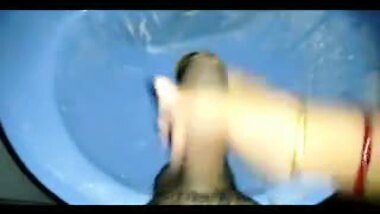 MINDBLOWING HANDJOB