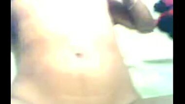 Village young bhabhi illegal sex affair with neighbor
