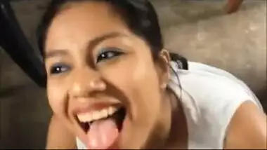Desi Indian sex starved bhabhi gives oral-stimulation to two paramours