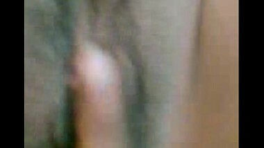 Chubby Girl’s Wet Cunt