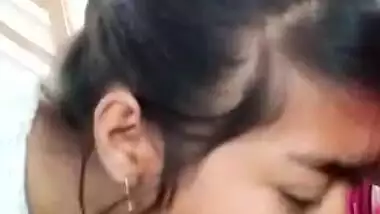Cute Assamese college girl blowjob to her lover