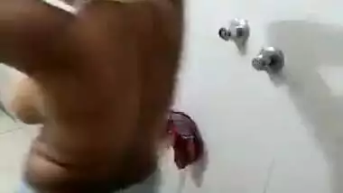 Hot Desi TikTok Girl Sex With Lover In Bathroom