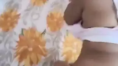 Sex MMS of fucking a round-ass lady in the doggy style